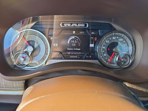 Used 2019 RAM 2500 Limited image 11