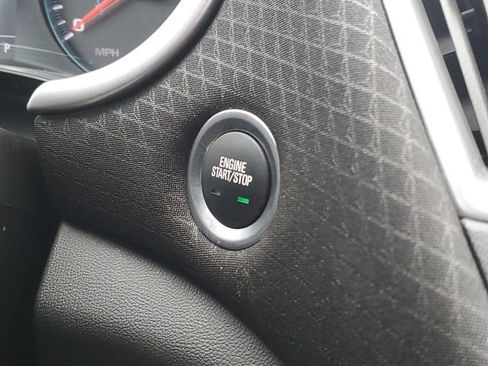 Used 2025 Chevrolet Malibu LT image 16