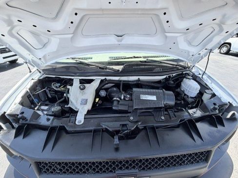 Used 2009 Chevrolet Express 2500 RWD image 20