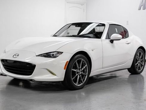Used 2018 MAZDA MX-5 Miata RF Grand Touring RWD image 8