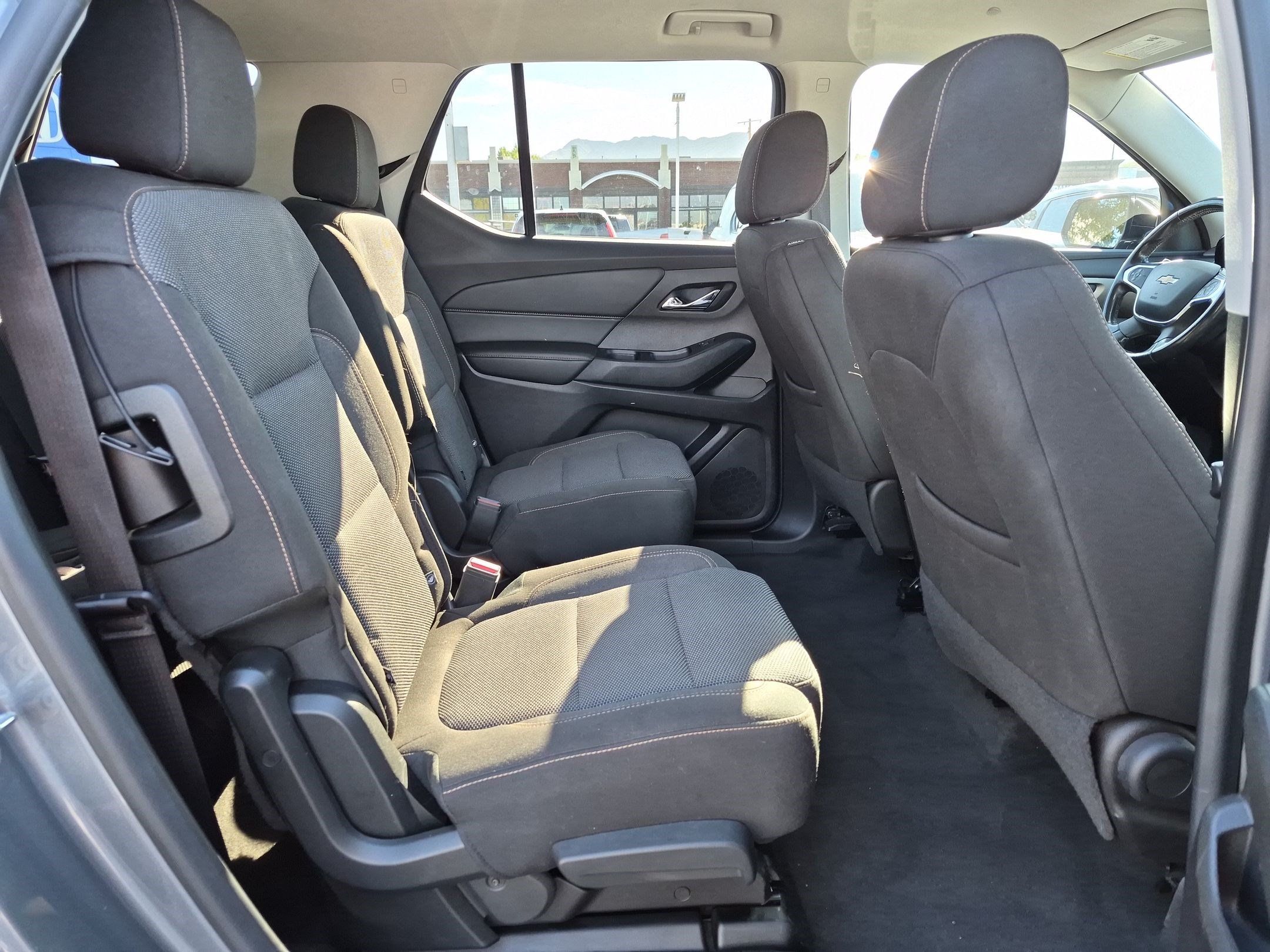 Used 2019 Chevrolet Traverse LT w/ LPO, Blackout Package AWD/4WD image 29