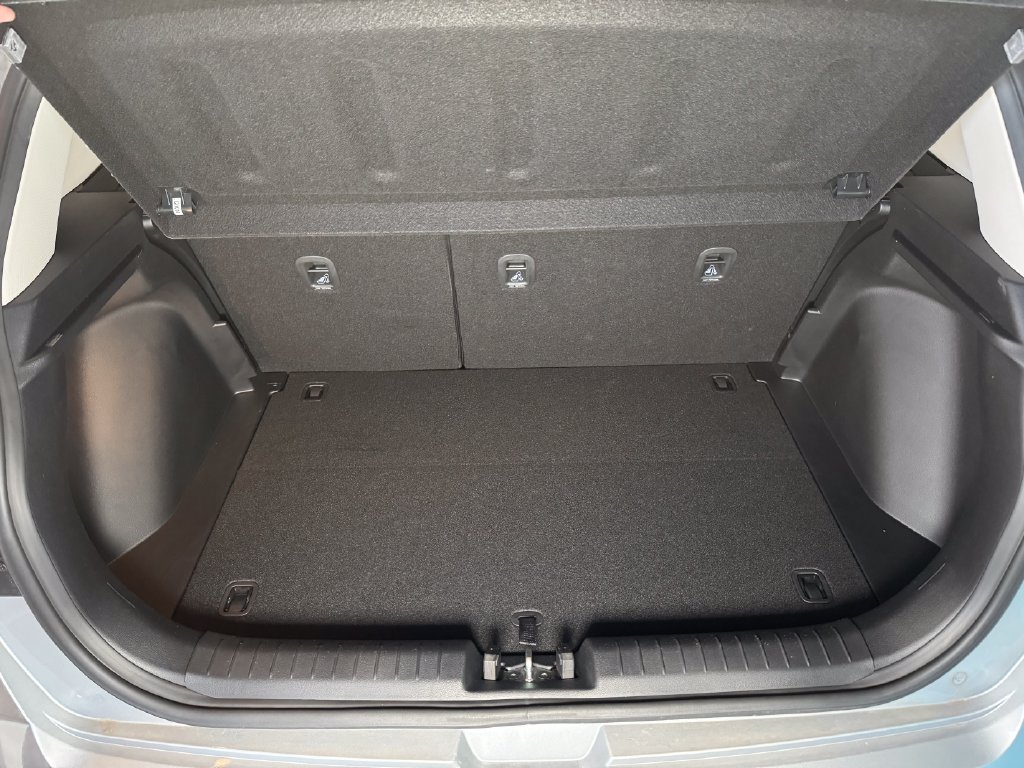 Used 2020 Hyundai Venue SE FWD image 22