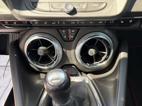 Used 2017 Chevrolet Camaro LT RWD image 23