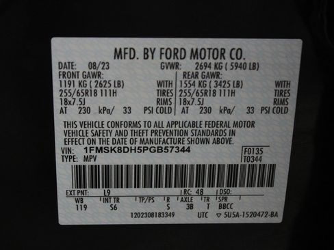 Certified 2023 Ford Explorer XLT w/ Equipment Group 202A image 25