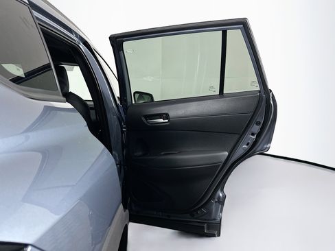 Used 2024 Toyota Corolla Cross XSE w/ Convenience Package image 31