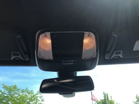 Used 2023 Dodge Charger SXT w/ Blacktop Package AWD/4WD image 32