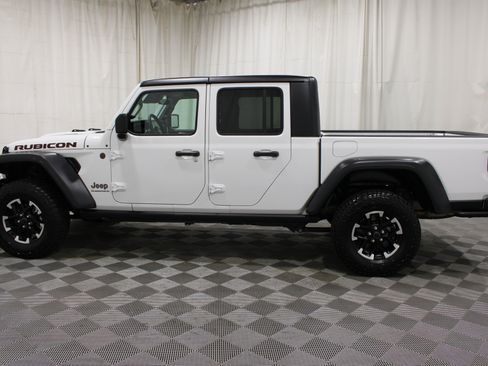 Used 2026 Jeep Gladiator Rubicon AWD/4WD image 32