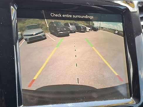 Used 2019 Jeep Cherokee Limited AWD/4WD image 13