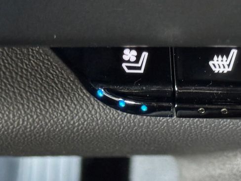 Used 2019 Chevrolet Camaro SS RWD image 26