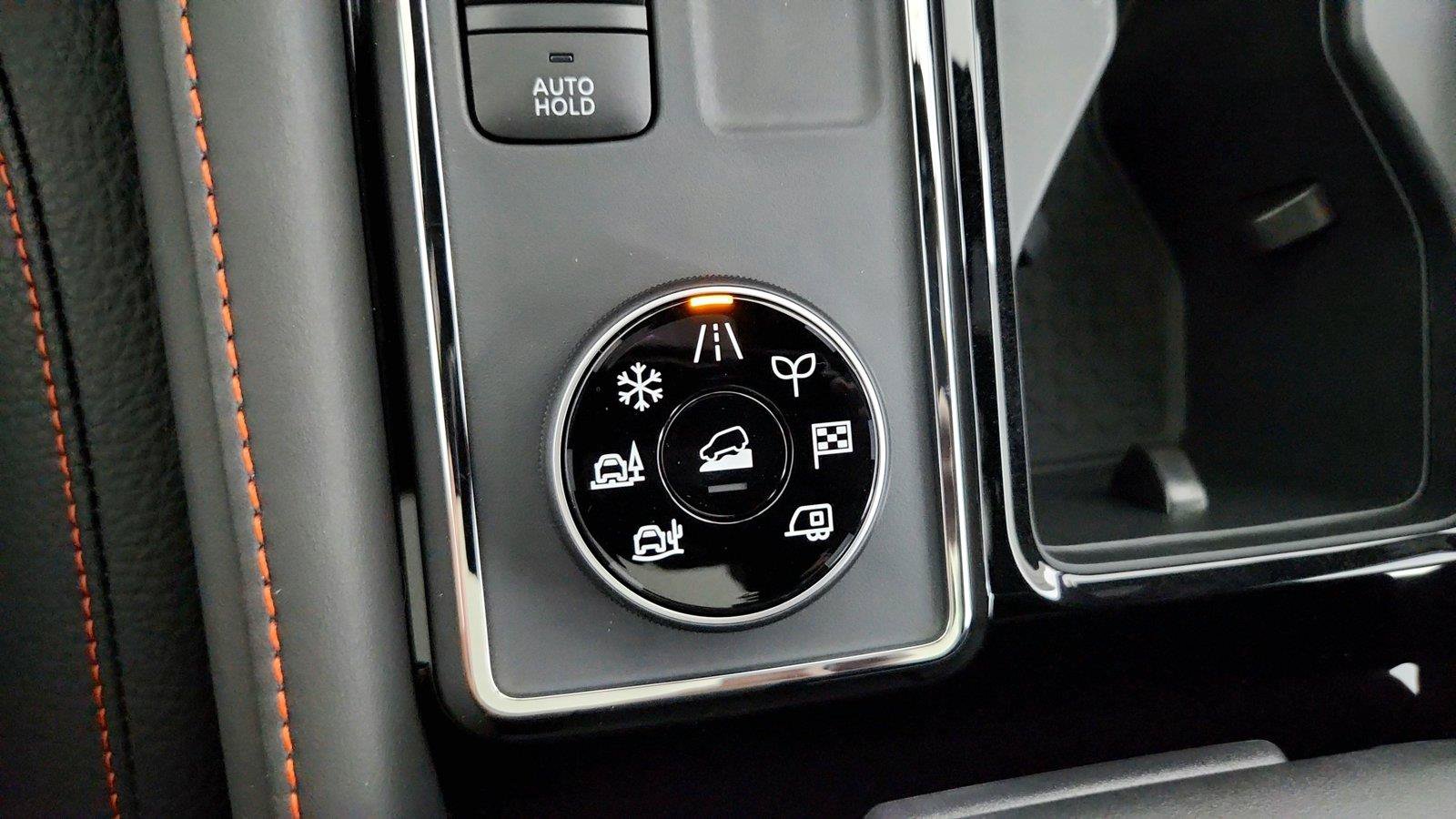 Used 2026 Nissan Pathfinder Rock Creek AWD/4WD image 35