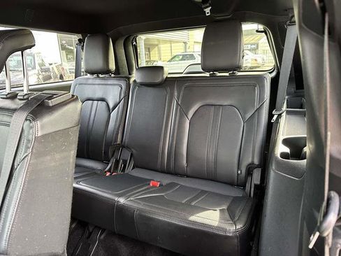 Used 2018 Ford Expedition Max Limited image 11