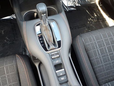 Certified 2024 Honda HR-V Sport image 21