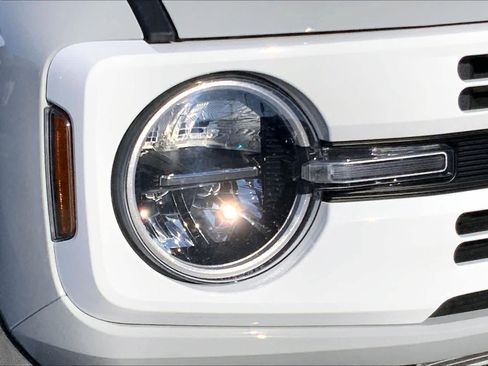 New 2026 Ford Bronco Heritage Edition image 10