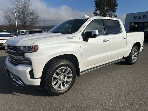 Used 2022 Chevrolet Silverado 1500 High Country w/ Z71 Off-Road Package image 24