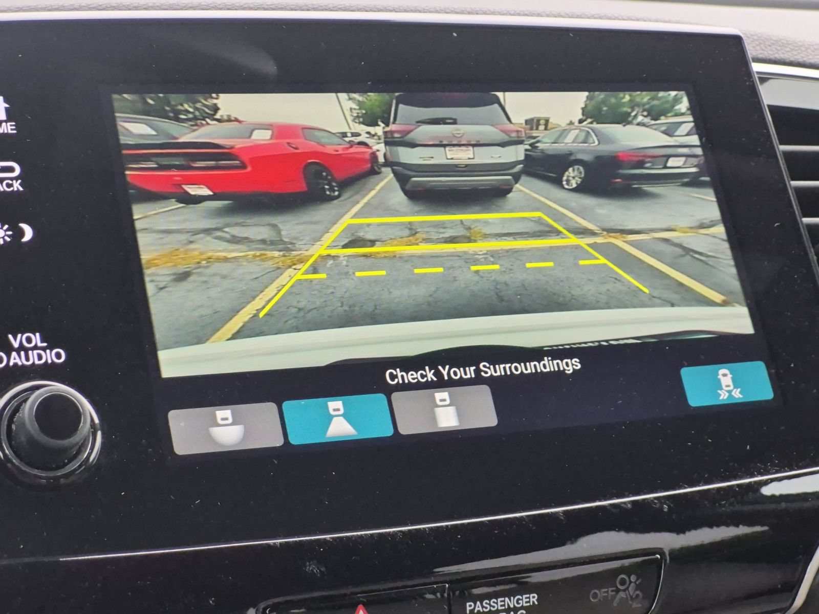 Used 2021 Honda Pilot EX image 24