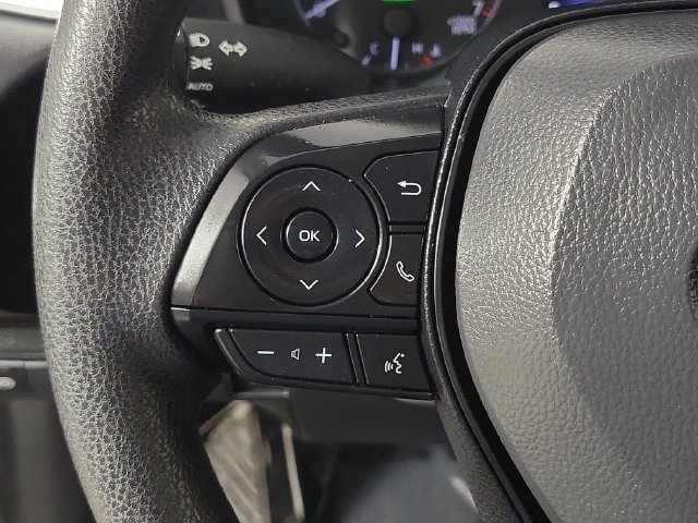 Used 2025 Toyota Corolla LE FWD image 24