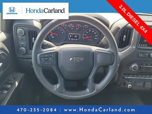 Used 2025 Chevrolet Silverado 1500 Custom Trail Boss AWD/4WD image 24