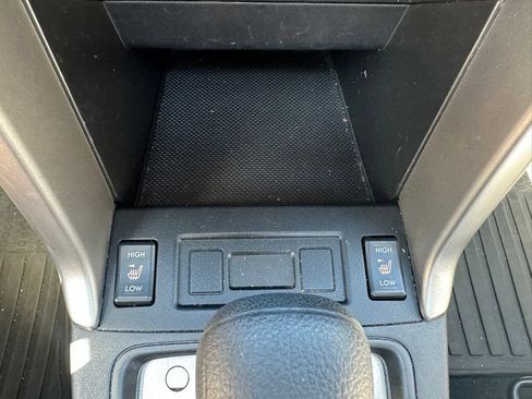 Used 2015 Subaru Forester 2.5i Premium w/ Popular Package #2 AWD/4WD image 16