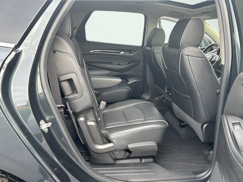 Used 2019 Buick Enclave Avenir w/ Avenir Technology Package AWD/4WD image 24