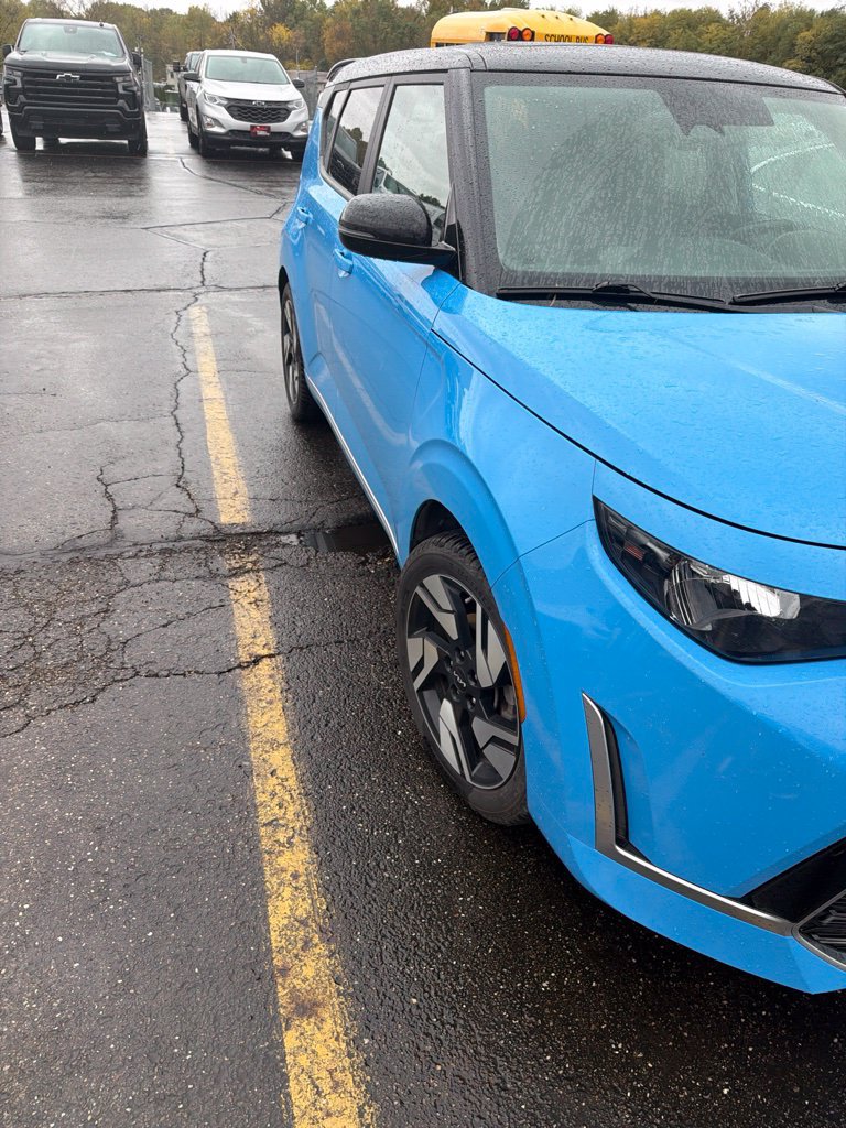 Used 2023 Kia Soul GT-Line FWD image 7