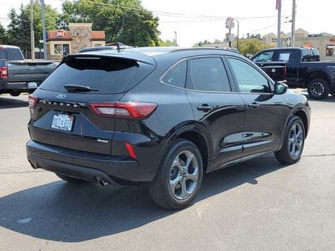 Used 2024 Ford Escape ST-Line w/ Tech Pack #1 AWD/4WD image 4