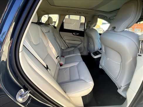 New 2026 Volvo XC60 B5 Ultra w/ Climate Package image 27