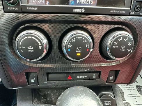 Used 2013 Dodge Challenger SXT Plus image 34