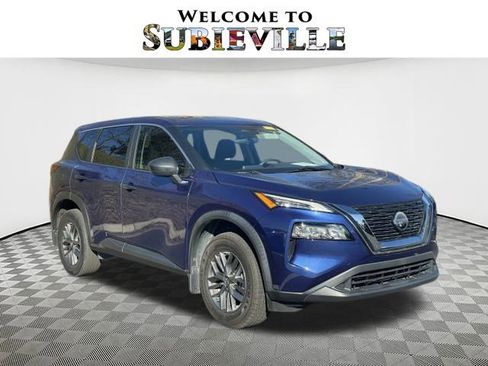 Used 2021 Nissan Rogue S image 1