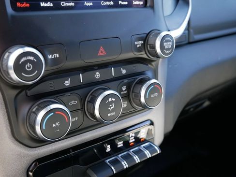Used 2021 RAM 1500 Big Horn AWD/4WD image 25