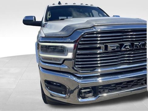 Used 2022 RAM 2500 Laramie AWD/4WD image 18
