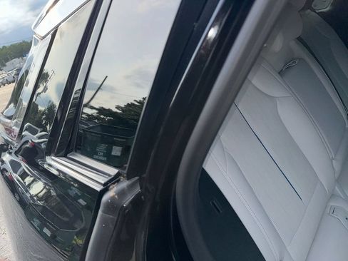 Used 2023 Cadillac Lyriq AWD image 30
