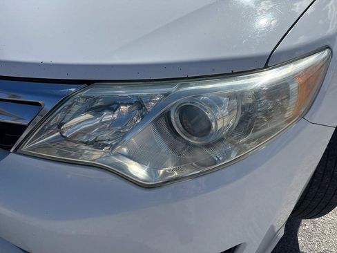 Used 2013 Toyota Camry LE image 42