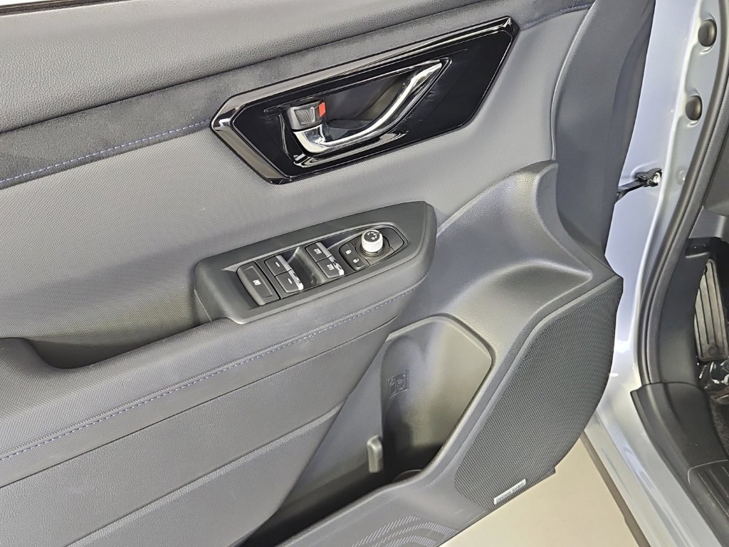 Certified 2025 Subaru Forester Limited AWD/4WD image 12