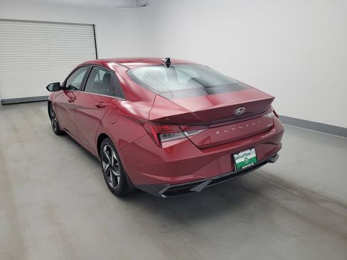 Used 2021 Hyundai Elantra Limited FWD image 5