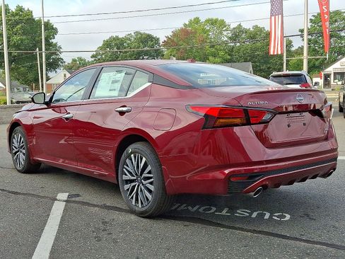 New 2025 Nissan Altima 2.5 SV w/ SV Premium Package image 3