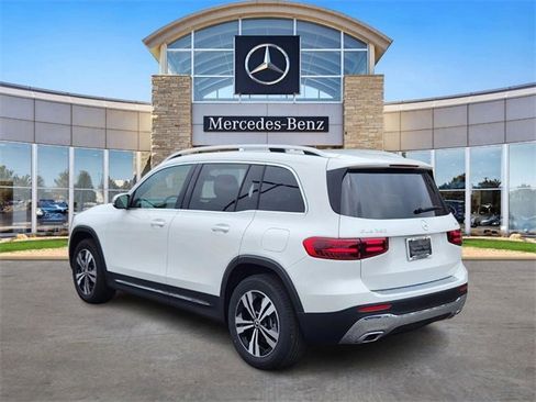 Certified 2025 Mercedes-Benz GLB 250 4MATIC image 3