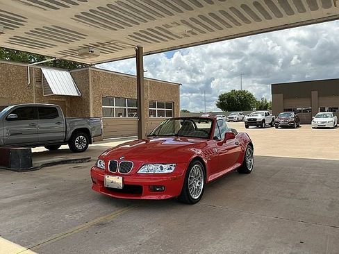 Used 2001 BMW Z3 3.0i RWD image 1
