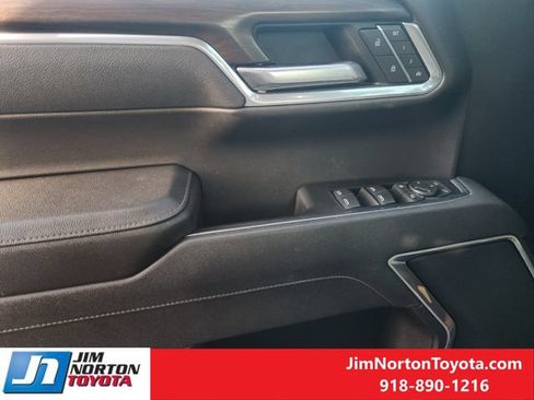 Used 2026 GMC Sierra 1500 SLT AWD/4WD image 23