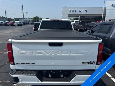 Used 2025 Chevrolet Silverado 3500 High Country w/ Technology Package AWD/4WD image 6