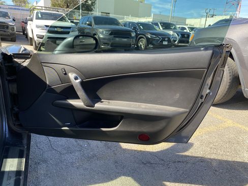 Used 2009 Chevrolet Corvette Coupe w/ Preferred Equipment Group image 18