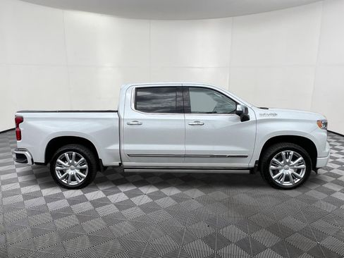 Used 2022 Chevrolet Silverado 1500 High Country image 7