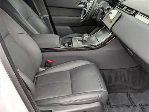Used 2025 Land Rover Range Rover Velar Dynamic SE image 22