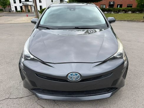 Used 2017 Toyota Prius Four w/ Carpet Mat Package FWD image 10