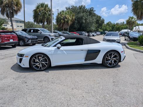Used 2023 Audi R8 V10 performance RWD image 7