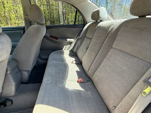 Used 2004 Toyota Corolla S FWD image 13