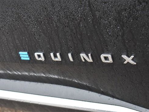 Used 2024 Chevrolet Equinox EV LT image 11