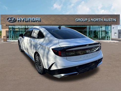 New 2026 Hyundai Sonata Limited FWD image 7