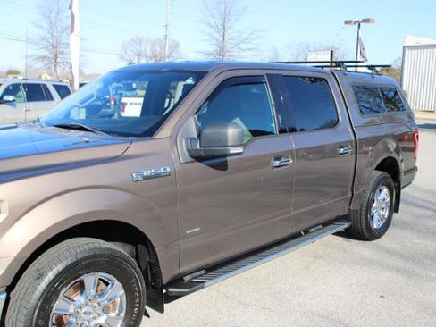 Used 2015 Ford F150 XLT w/ Equipment Group 302A Luxury image 9