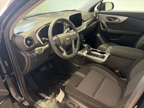 New 2025 Chevrolet Blazer LT w/ Convenience Package image 8