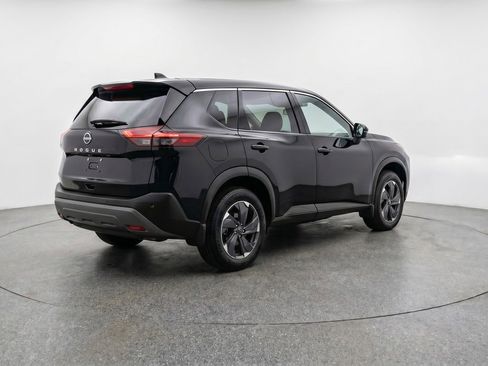 Used 2025 Nissan Rogue SV FWD image 9